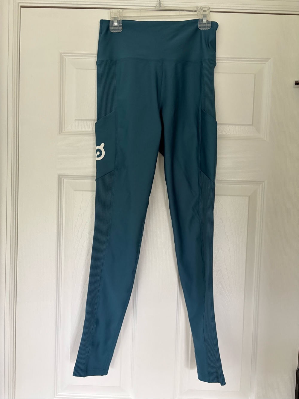 Peloton Show-up Pocket Leggings Teal Size M NWT